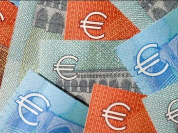 ECB gây ngạc nhiên với động thái “tăng tốc” mua trái phiếu, Euro không thay đổi