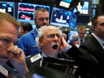 Sụt hơn 700 điểm, Dow Jones chứng kiến phiên giảm mạnh nhất kể từ tháng 10/2020