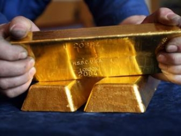 Giá vàng thế giới chạm mốc 2,100 USD trong năm 2022?