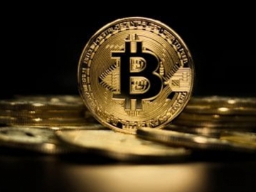 Nhiều chuyên gia tin rằng Bitcoin có thể chạm mốc 200.000 USD