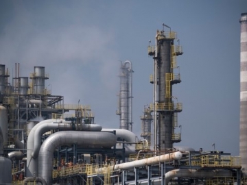 Dầu tiếp tục tăng trước tin châu Âu có thể ban lệnh cấm dầu Nga