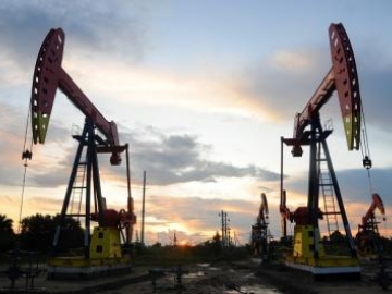 Chuyên gia quốc tế: 'Giá dầu sẽ sớm bật tăng'