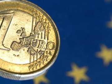 EUR phá vỡ 1,0500 với dữ liệu GDP tốt và các quan chức ECB diều hâu