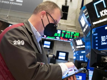 S&P 500 tăng 3 phiên liên tiếp