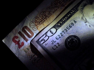 Đồng USD tăng, Đồng Bảng Anh giảm khi CPI của Anh lên mức cao trong 40 năm