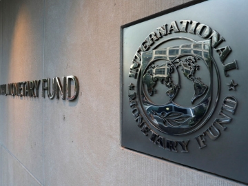 IMF tăng dự báo tăng trưởng toàn cầu khi lạm phát hạ nhiệt